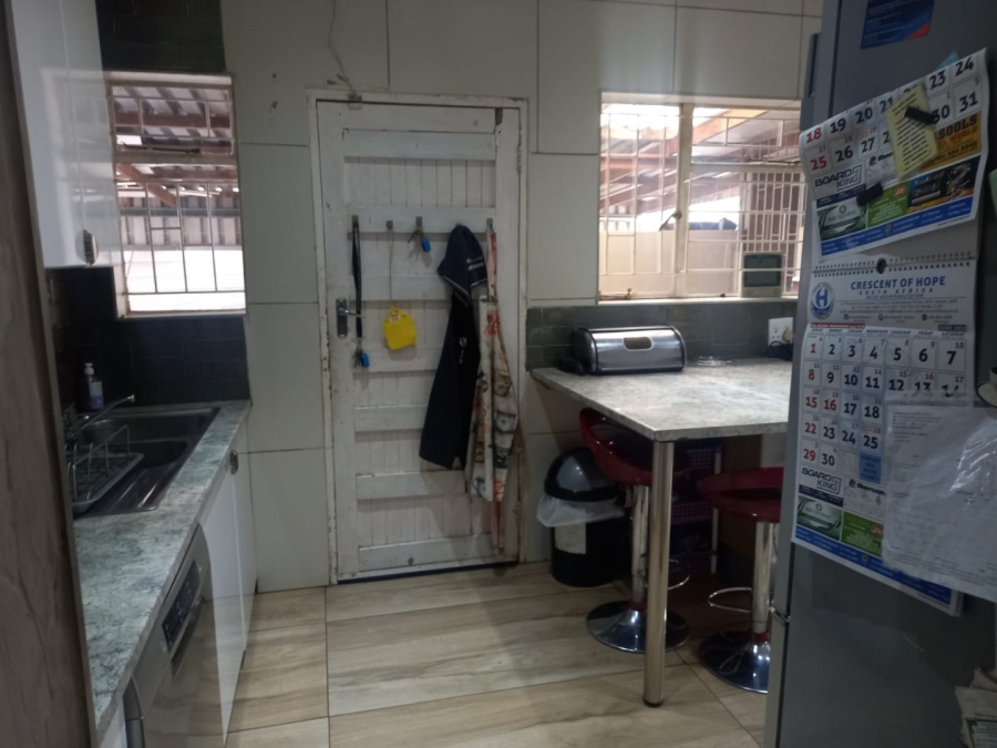 3 Bedroom Property for Sale in Manzil Park North West